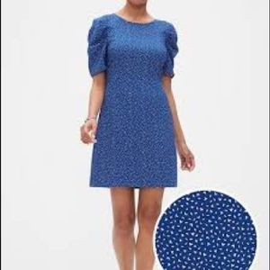 Banana Republic NWT blue spotted puff sleeve dress